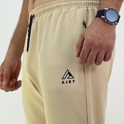 Ajet Core Joggers oversized – Beige